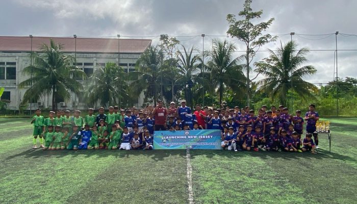 Dispora Kukar Apresiasi RHQ Football Academy Cetak Talenta Muda Lewat Turnamen Mini Soccer