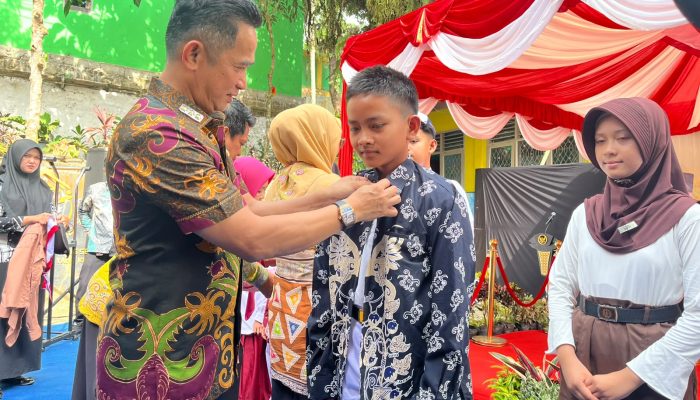 Prioritaskan Pendidikan, Pemkot Balikpapan Mulai Bagikan 150 Ribu Seragam Gratis